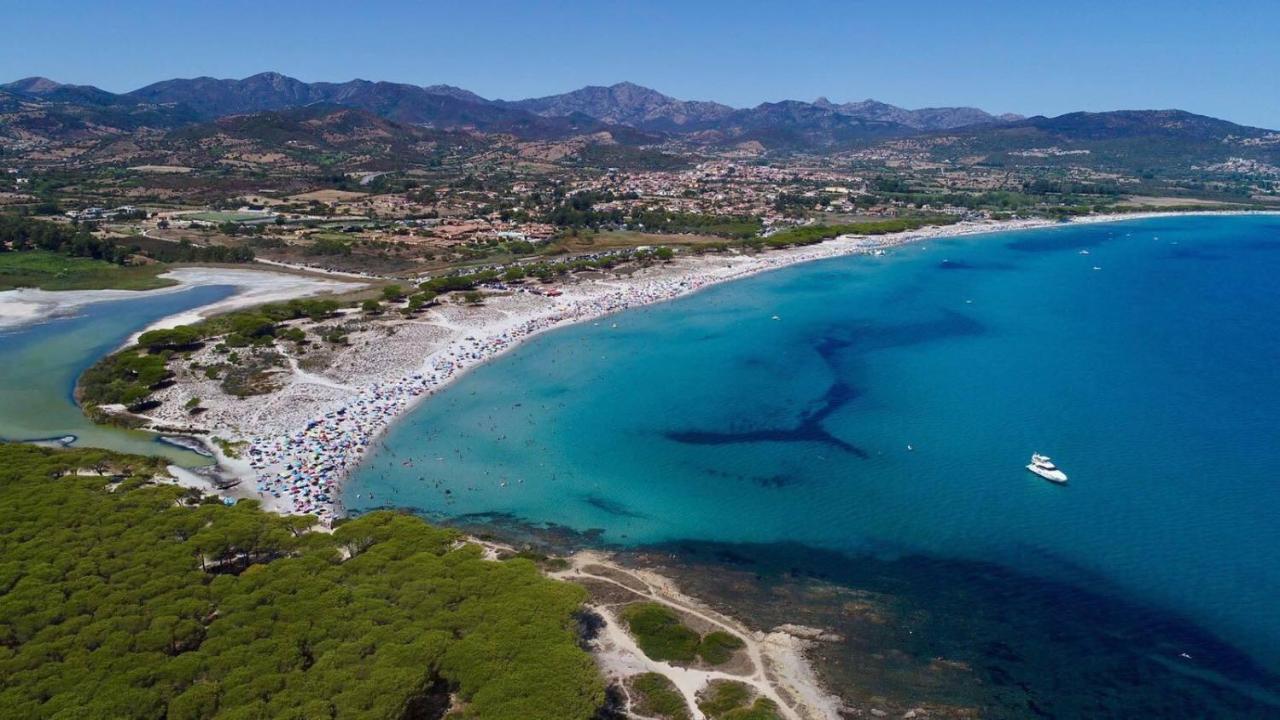 Villetta Con Piscina Budoni Affitti Spiaggia 700 Mt Buitenkant foto