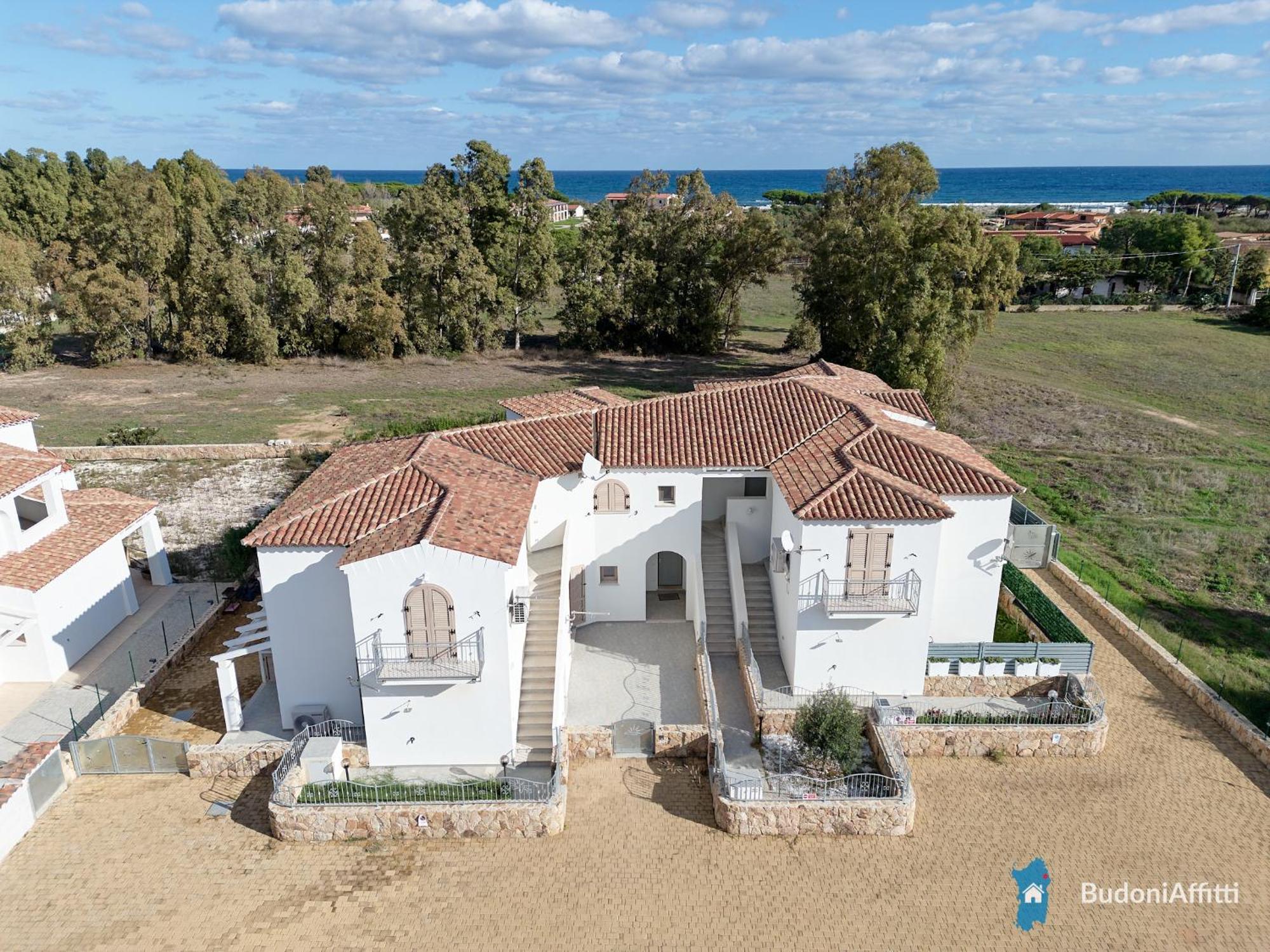 Villetta Con Piscina Budoni Affitti Spiaggia 700 Mt Buitenkant foto