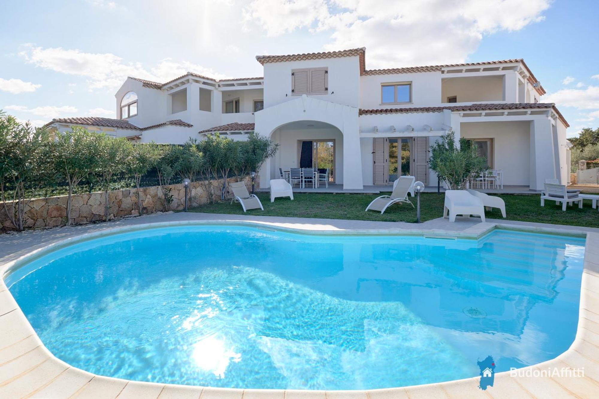 Villetta Con Piscina Budoni Affitti Spiaggia 700 Mt Buitenkant foto