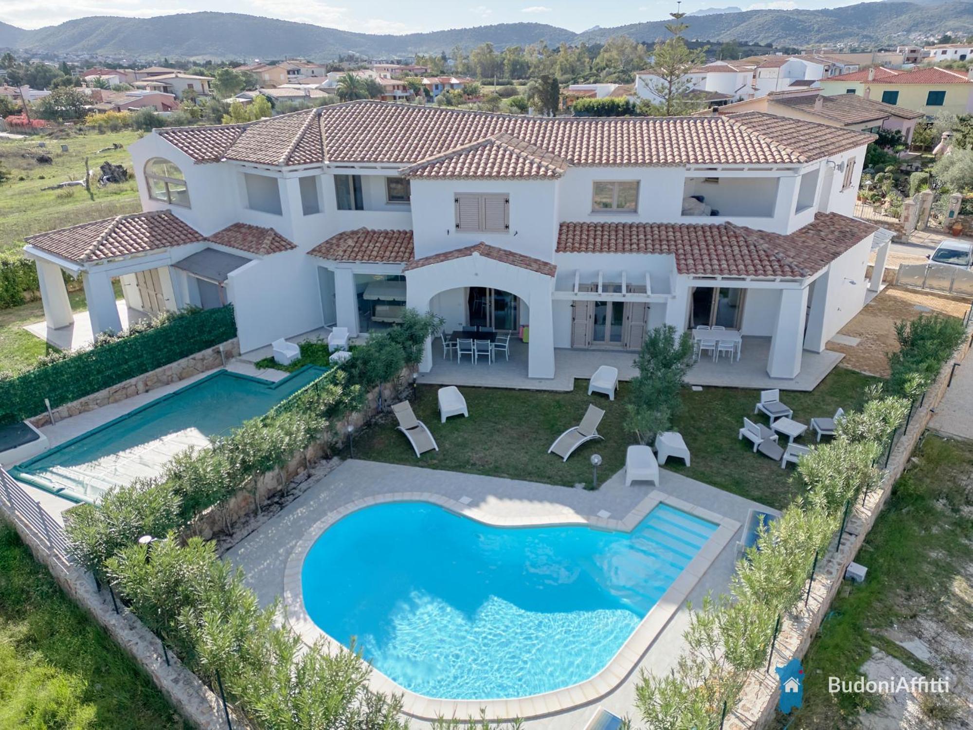 Villetta Con Piscina Budoni Affitti Spiaggia 700 Mt Buitenkant foto