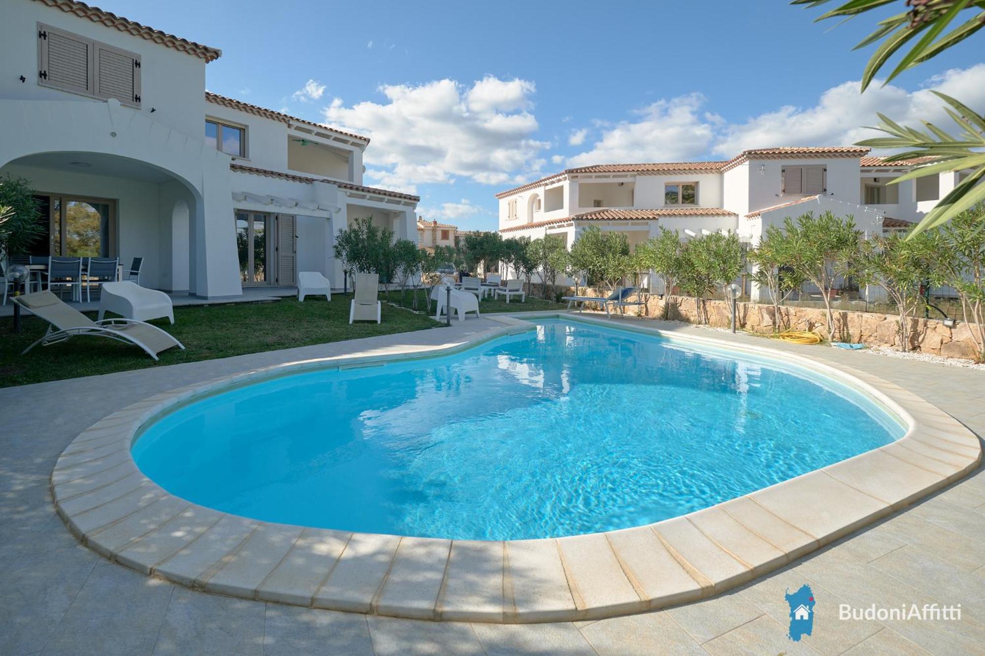 Villetta Con Piscina Budoni Affitti Spiaggia 700 Mt Buitenkant foto